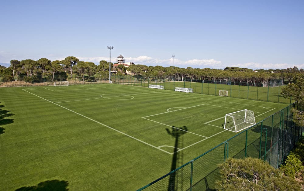 Спортивная площадка