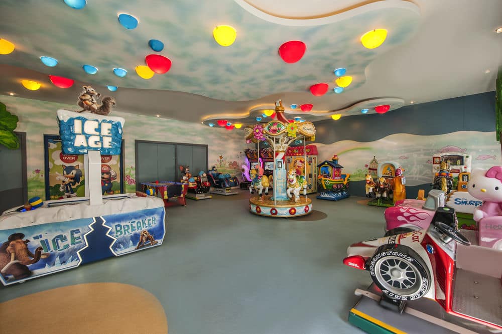 Игровая площадка для детей (в помещении)