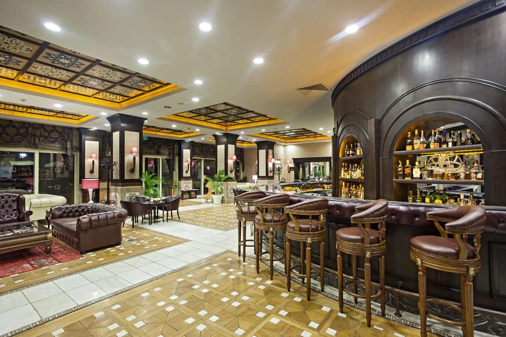 Бар в отеле