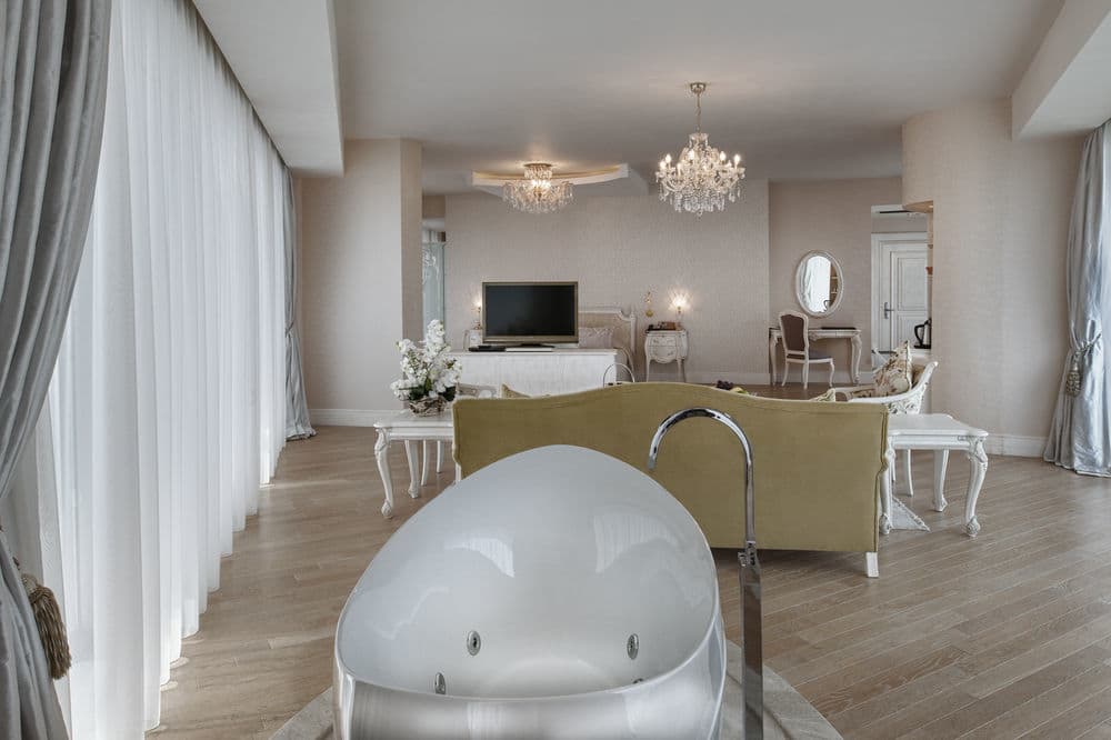 Королевский люкс, 1 спальня - Зона гостиной