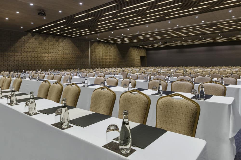 Конференц-зал