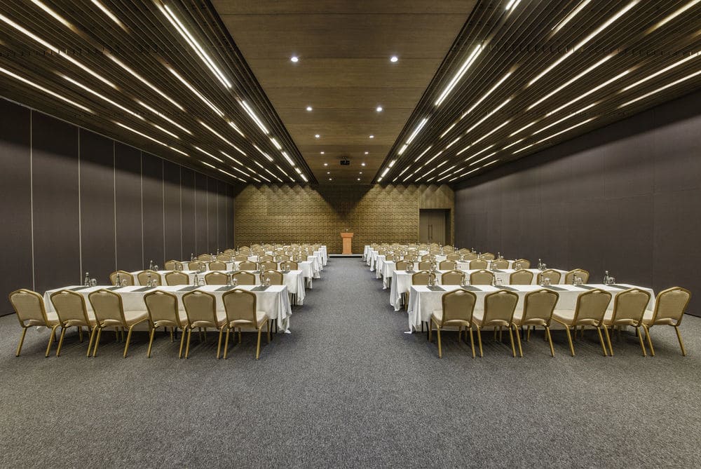 Конференц-зал