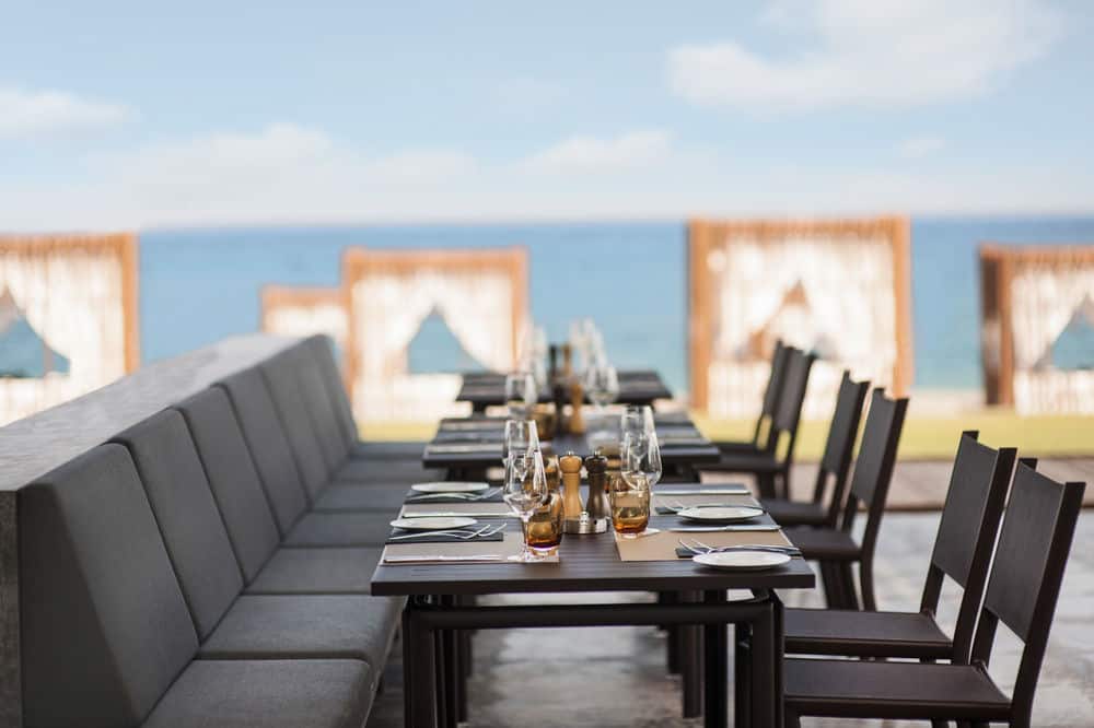 Обед на террасе