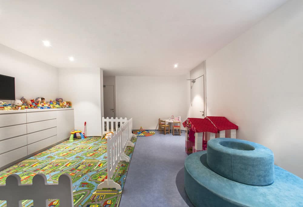 Игровая площадка для детей (в помещении)