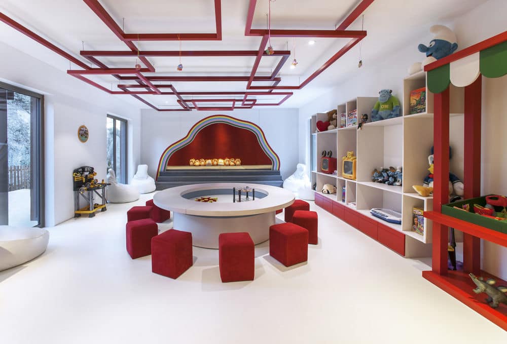 Игровая площадка для детей (в помещении)