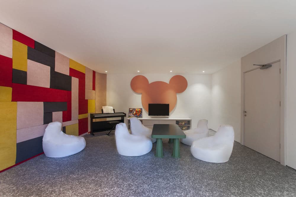 Игровая площадка для детей (в помещении)