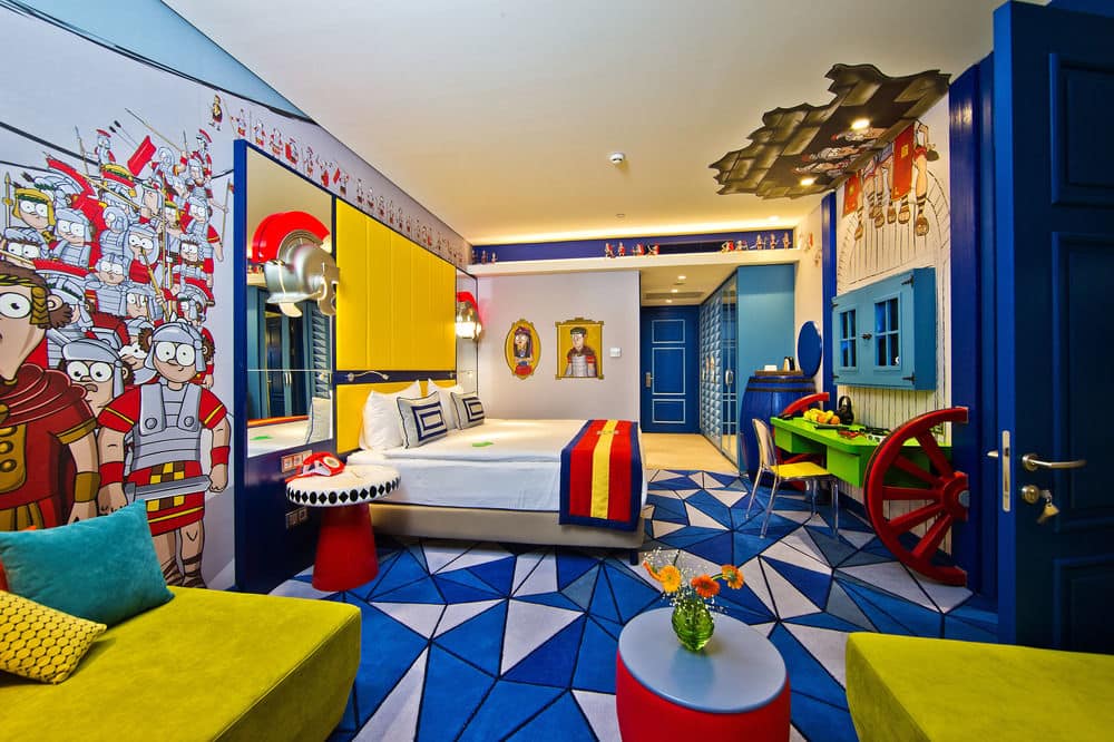 Номер «Делюкс», смежные номера - Тематический номер для детей
