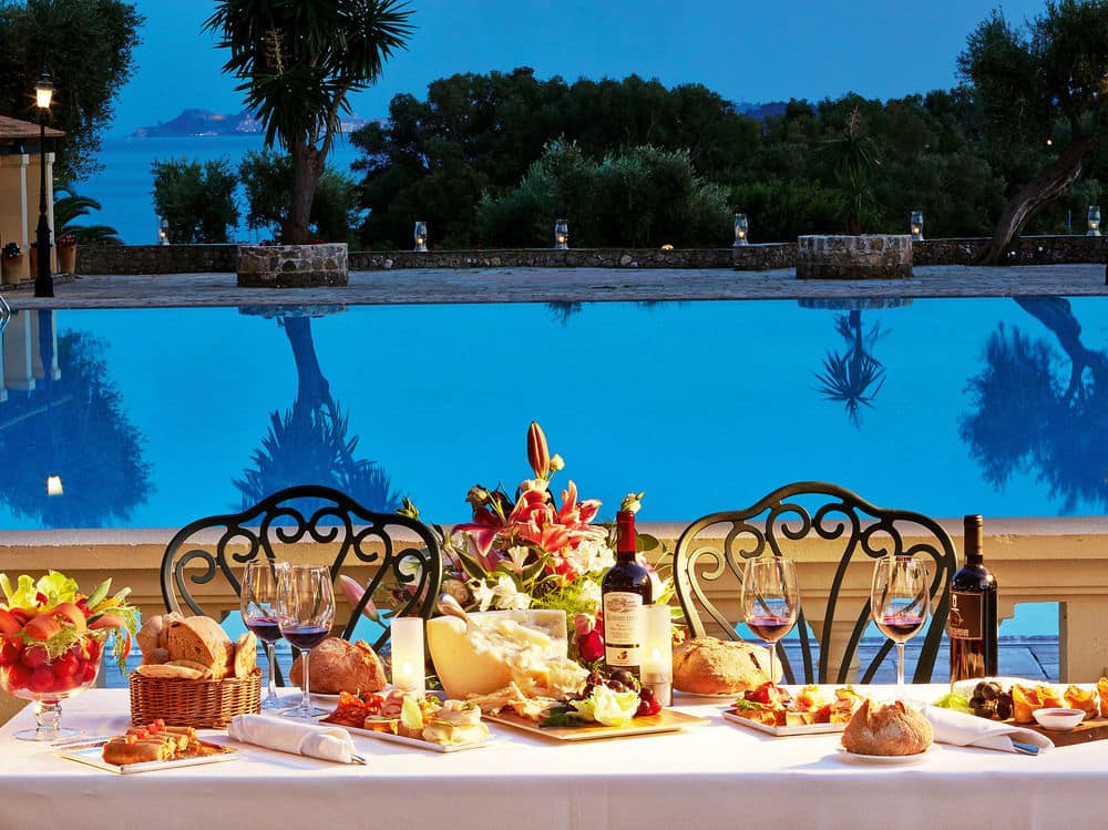 Еда и напитки