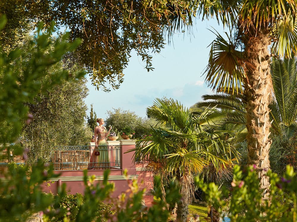 Территория отеля