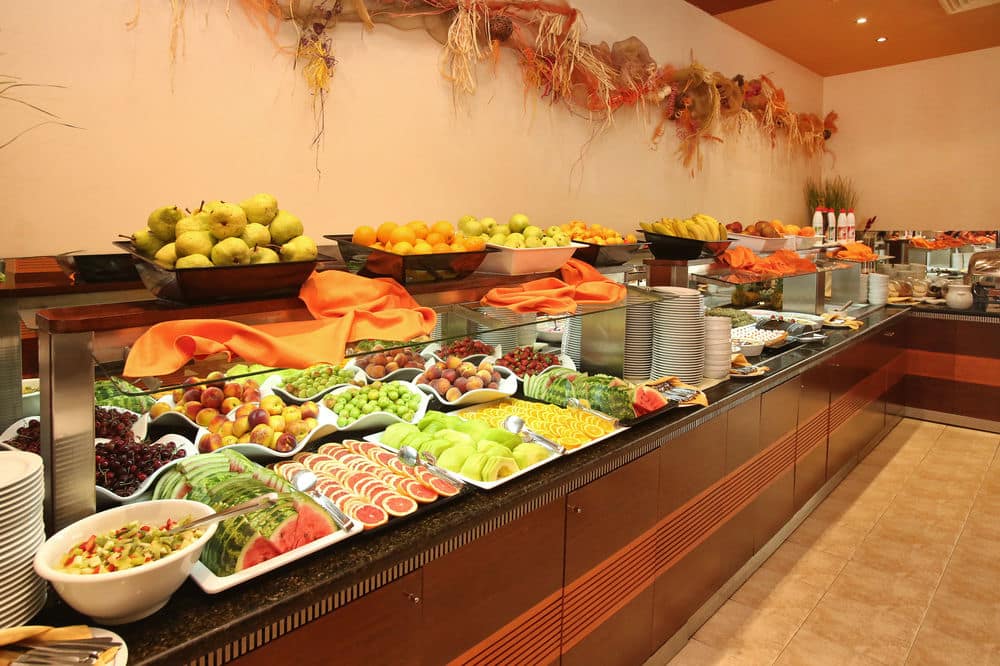 «Шведский стол»