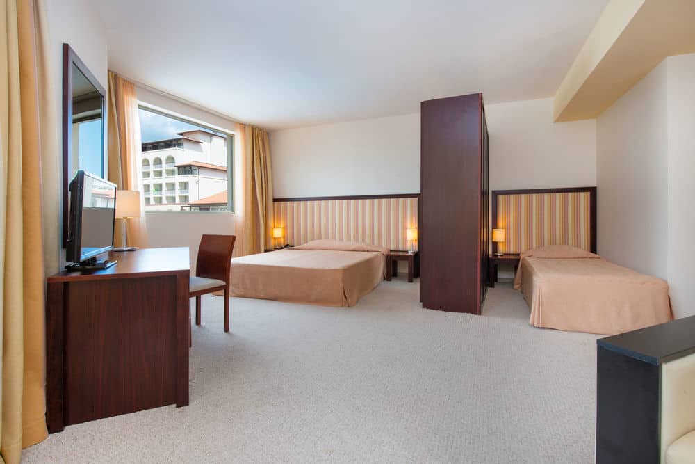 Полулюкс - Номер