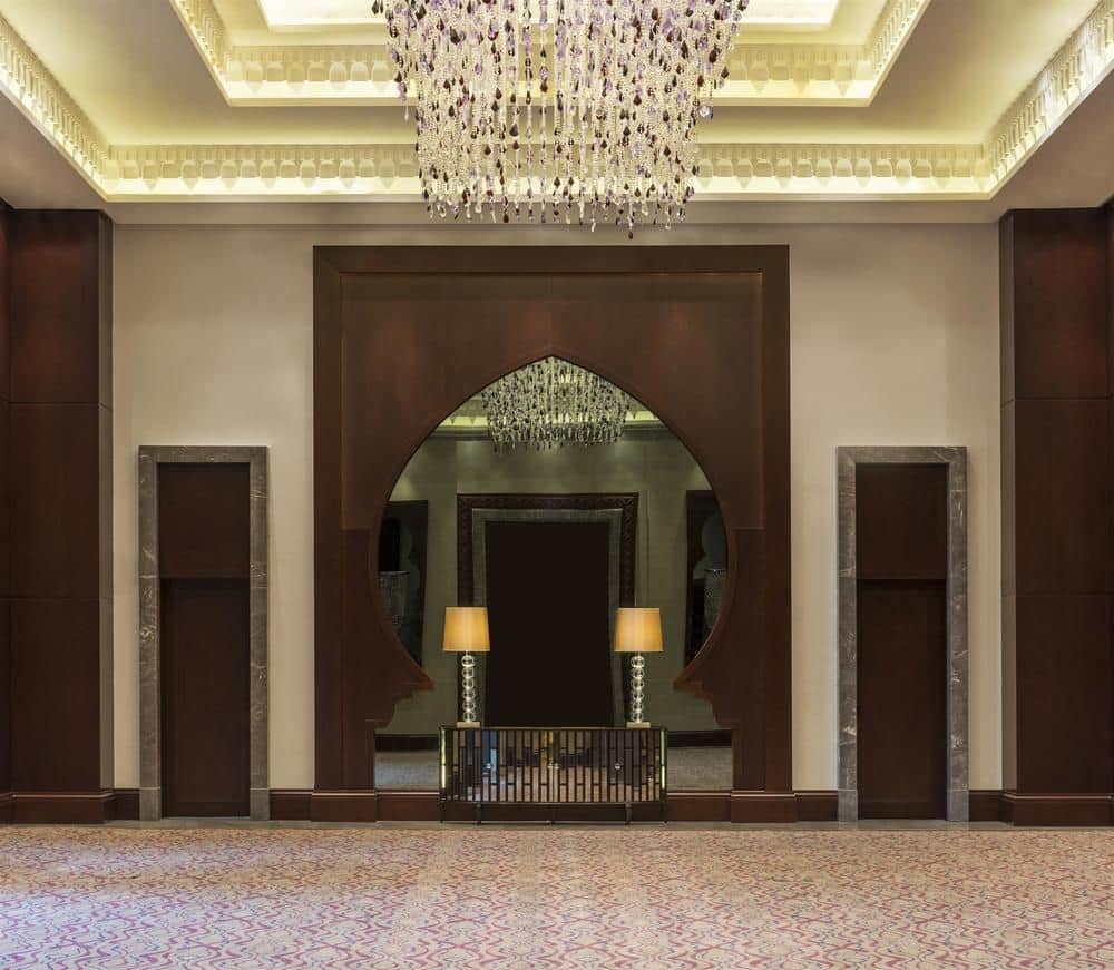 Танцевальный зал