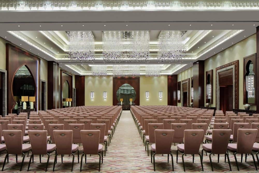 Конференц-зал